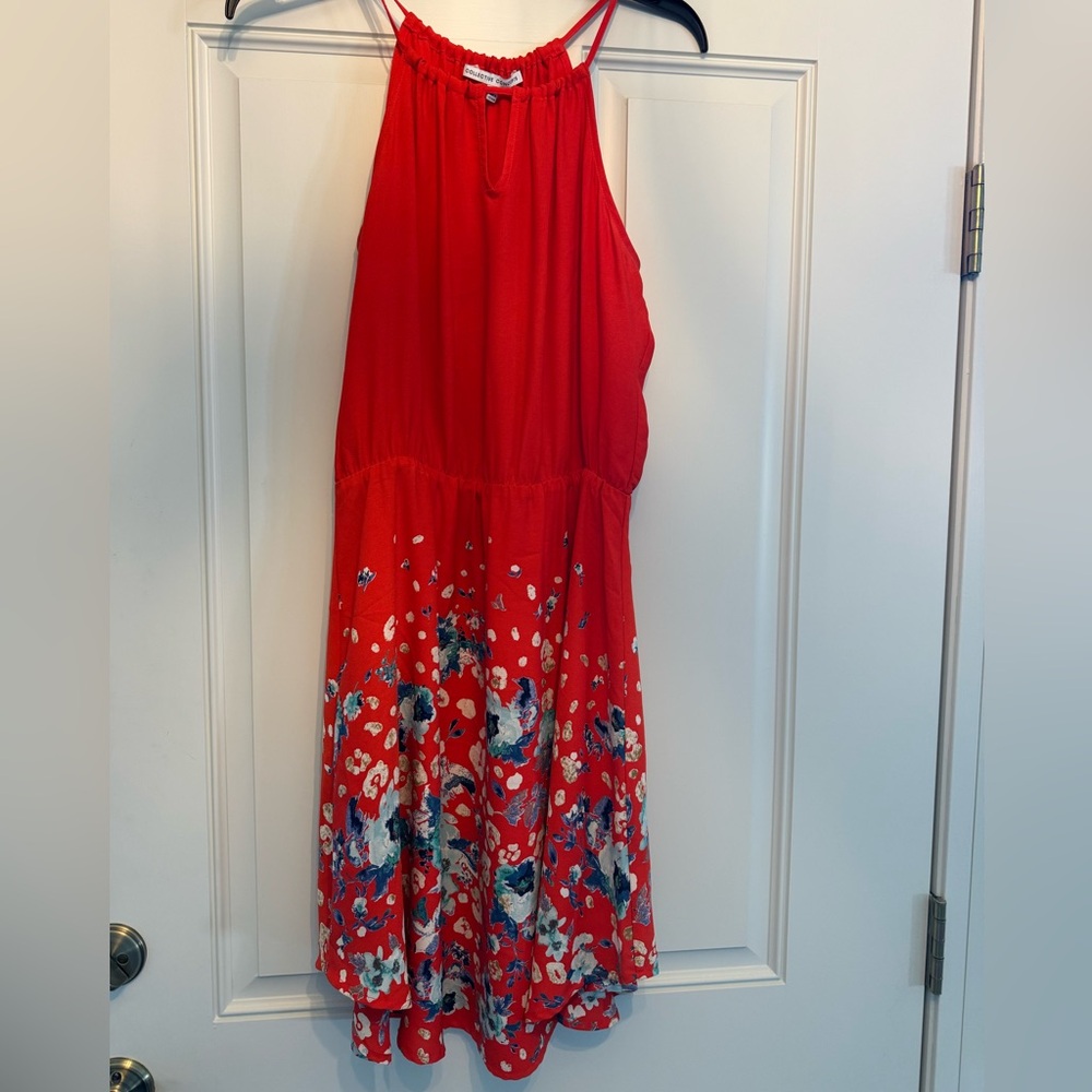 Cute summer/vacation dress. Size Medium.